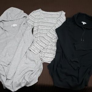 Maternity tops lot